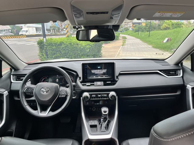 RAV4 2.0  第7張相片