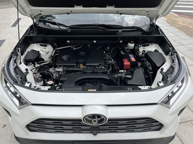 RAV4 2.0  第10張相片