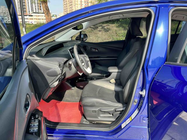PRIUS 1.8  第8張相片