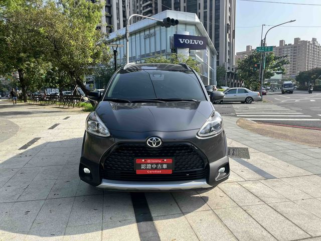 SIENTA 1.8  第2張相片