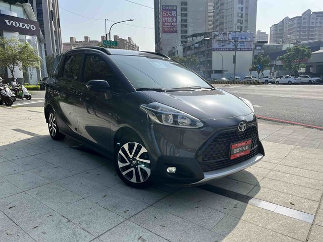 SIENTA 1.8  第3張相片