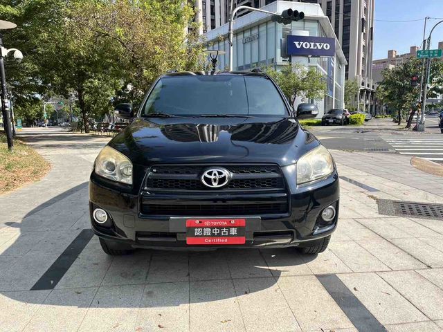 RAV4 2.4 2WD  第2張相片