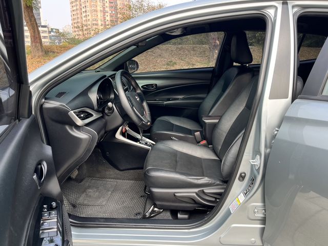 YARIS 1.5  第8張相片