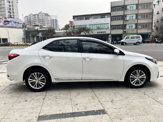 ALTIS 1.8  第4張相片