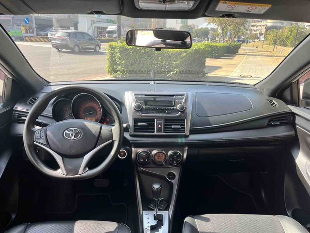 YARIS 1.5  第7張相片