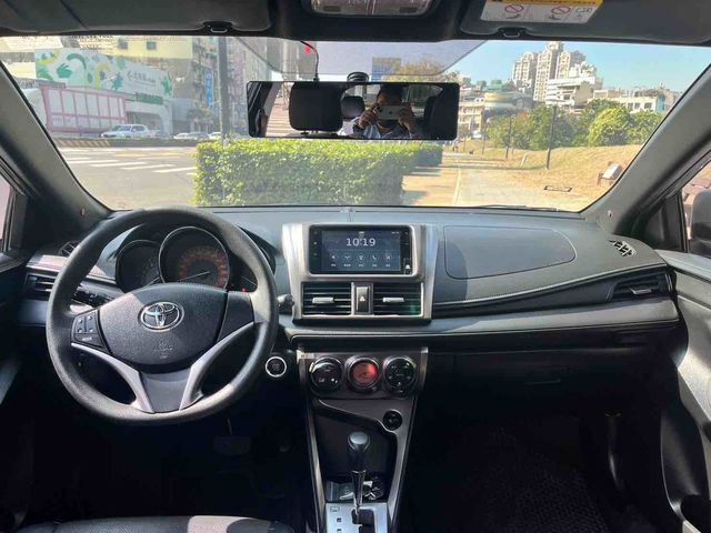 YARIS 1.5  第7張相片