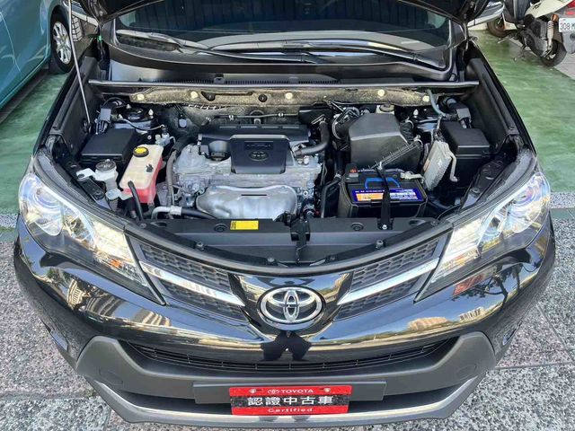 RAV4 2.5  第10張相片