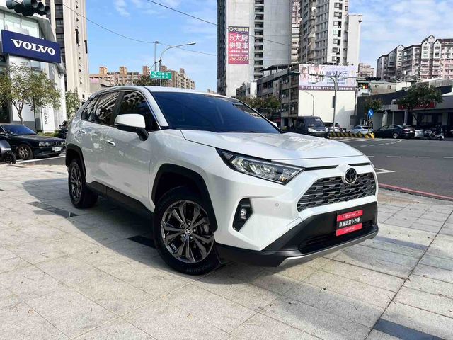 RAV4 2.0  第3張相片