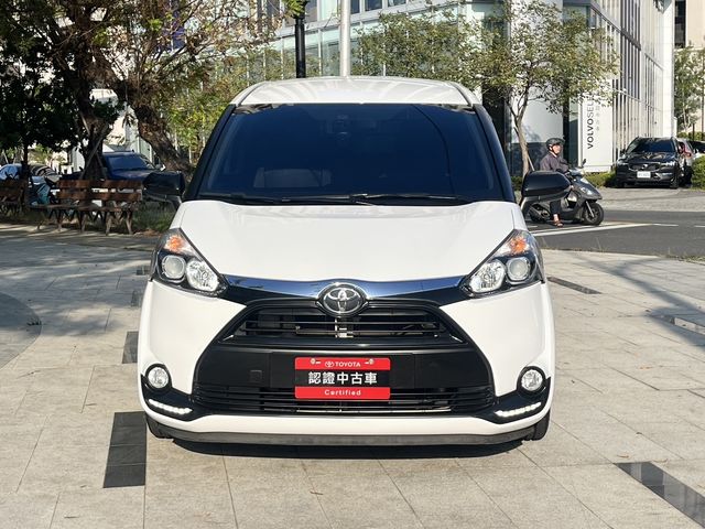 SIENTA 1.8  第2張相片