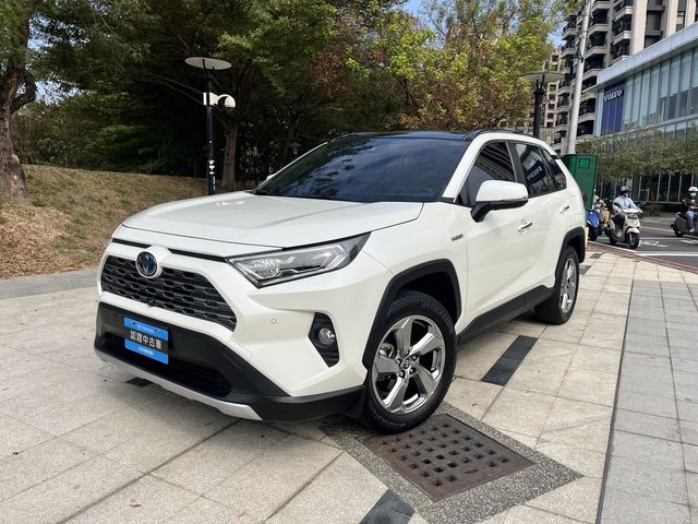 RAV4 2.5HV 4WD  第1張相片