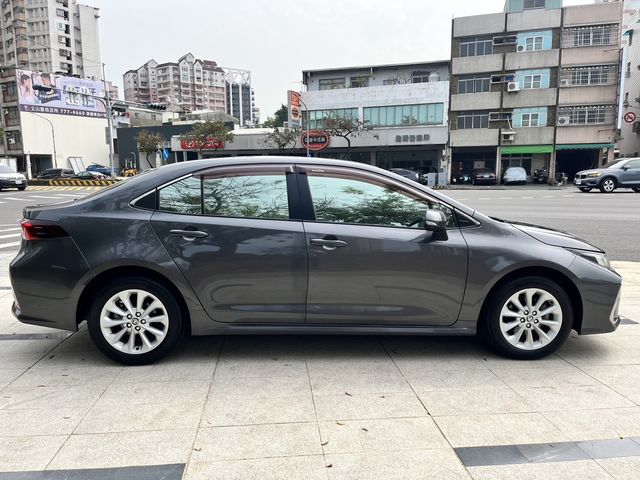 ALTIS 1.8  第4張相片