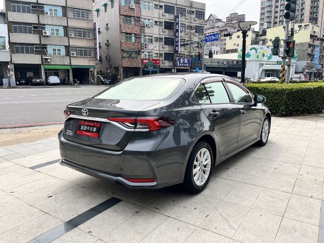 ALTIS 1.8  第5張相片