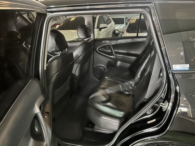 RAV4 2.4 2WD  第9張相片
