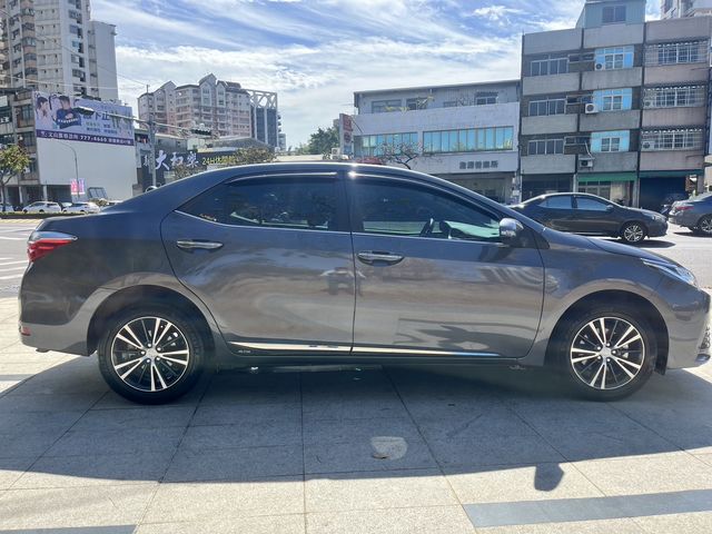 ALTIS 1.8  第4張相片