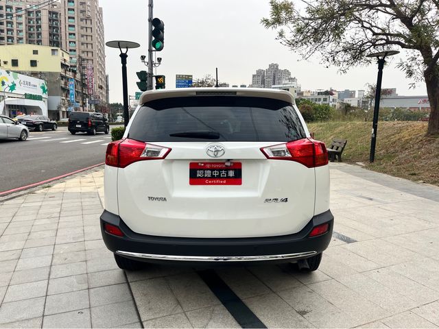 RAV4 2.0  第6張相片