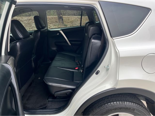 RAV4 2.0  第9張相片