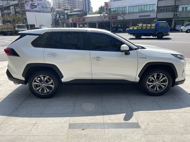 RAV4 2.5 HV  第4張相片