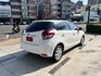 YARIS 1.5  第5張縮圖
