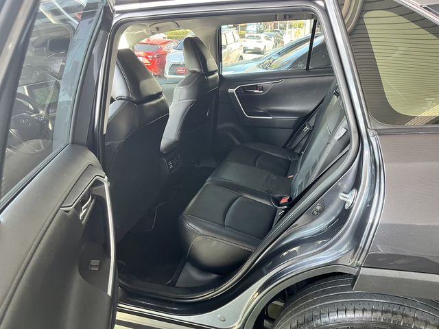 RAV4 2.0  第9張相片
