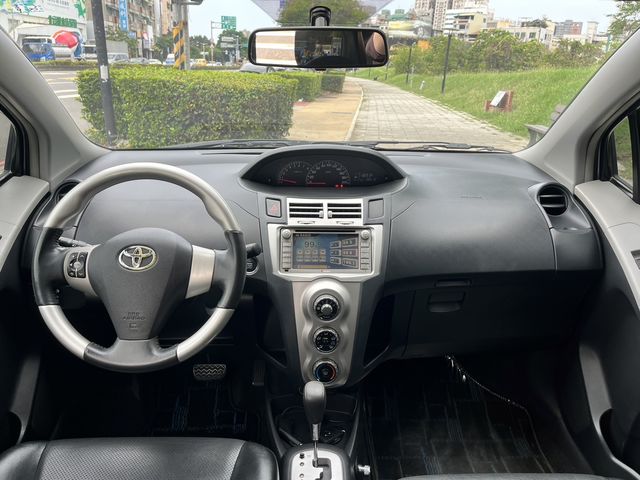 YARIS 1.5  第7張相片