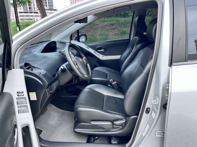 YARIS 1.5  第8張相片