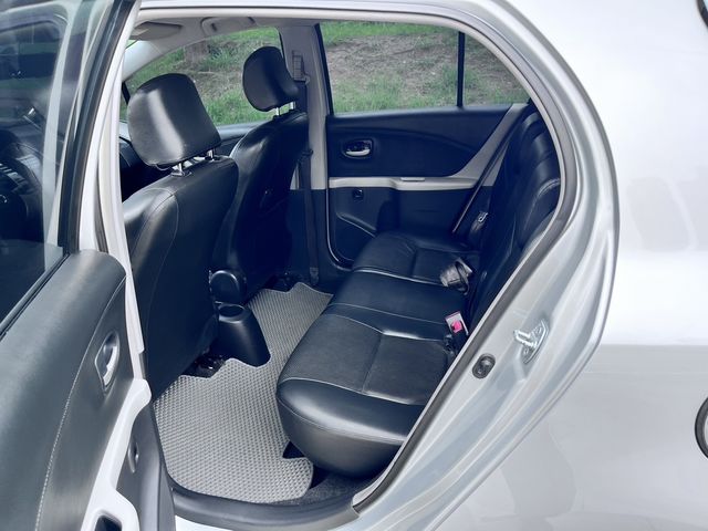 YARIS 1.5  第9張相片