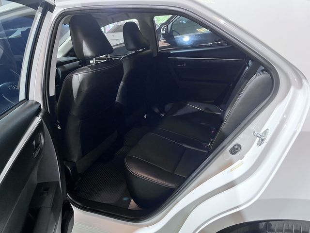 ALTIS 1.8  第9張相片