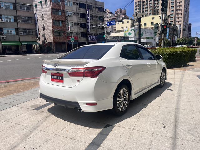 ALTIS 1.8  第5張相片