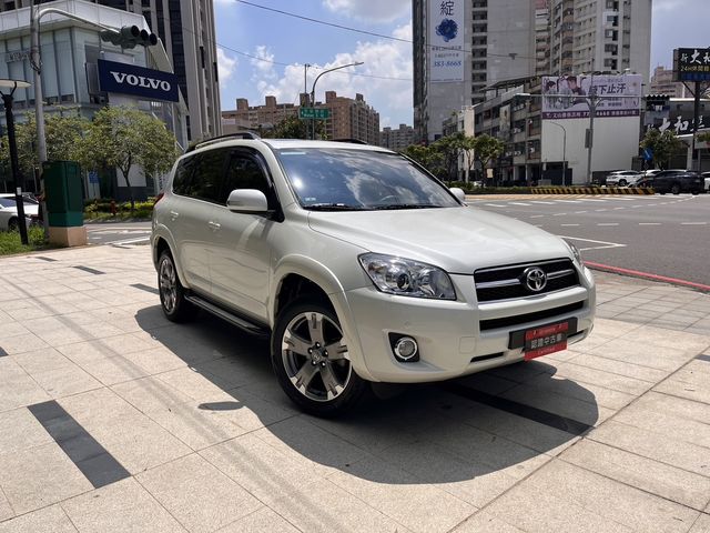 RAV4 2.4 4WD  第3張相片