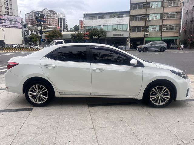 ALTIS 1.8  第4張相片