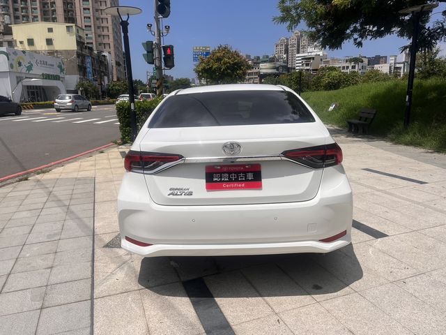 ALTIS 1.8  第6張相片