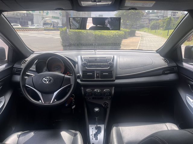 YARIS 1.5  第7張相片