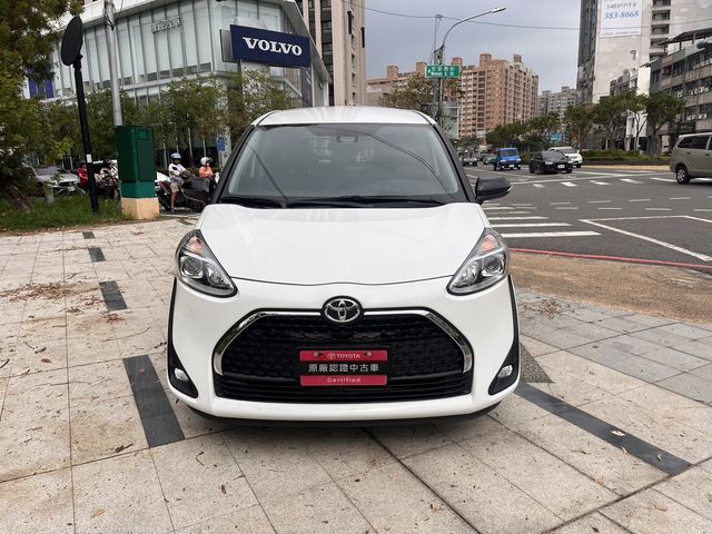SIENTA 1.8  第2張相片