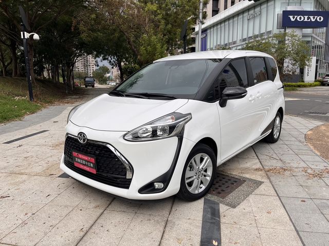 SIENTA 1.8  第1張相片