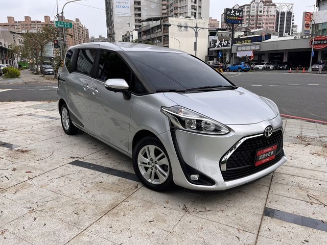 SIENTA 1.8  第3張相片