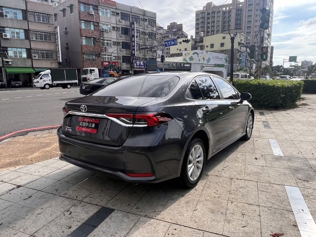 ALTIS 1.8  第5張相片