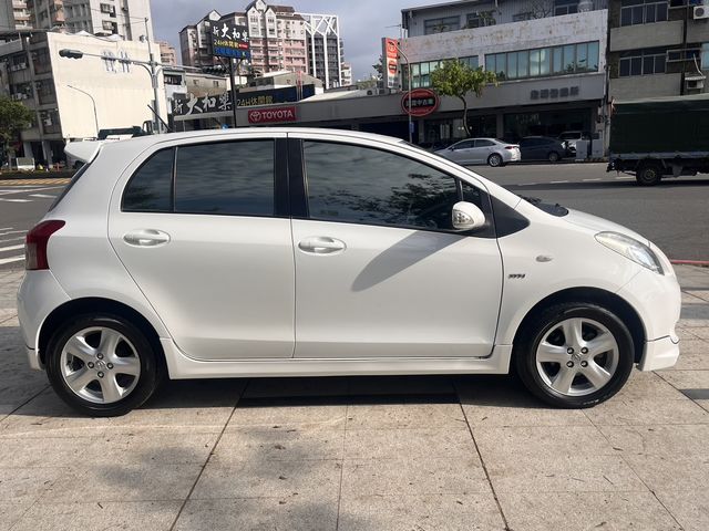 YARIS 1.5  第4張相片