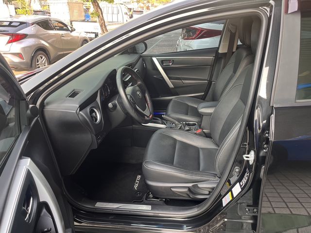 ALTIS 1.8  第8張相片