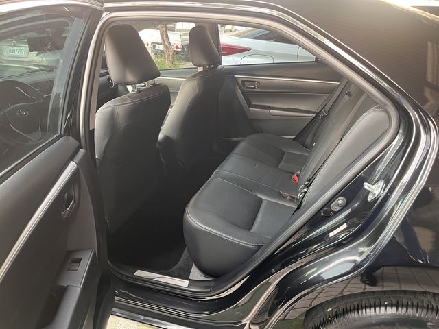 ALTIS 1.8  第9張相片