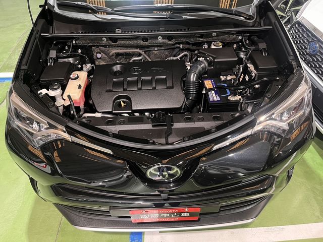 RAV4 2.0  第10張相片