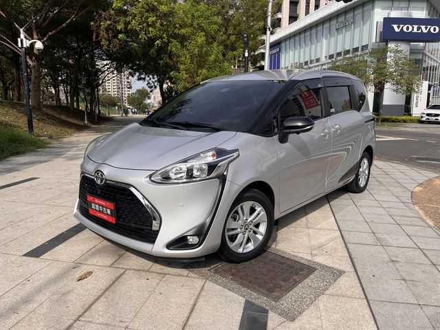 SIENTA 1.8  第1張相片
