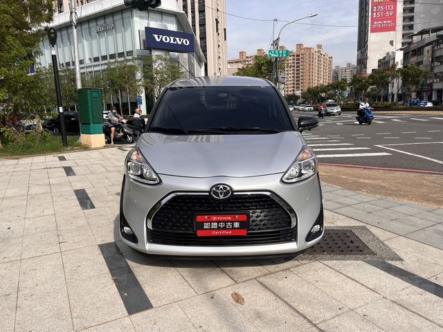 SIENTA 1.8  第2張相片
