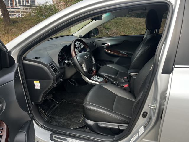 ALTIS 1.8  第8張相片