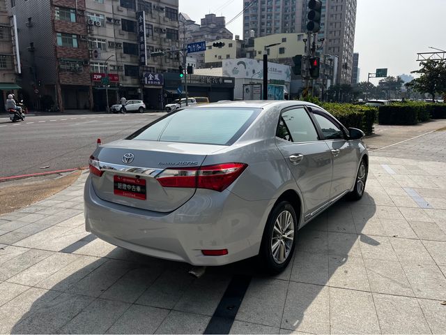 ALTIS 1.8  第5張相片