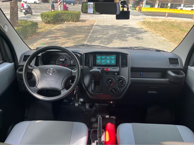 TOWN ACE VAN 5人  第7張相片