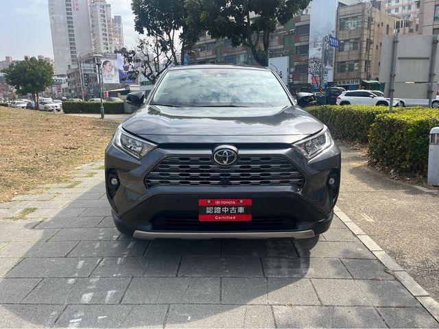 RAV4 2.0  第2張相片