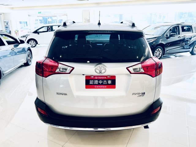 RAV4 2.5 4WD  第6張相片