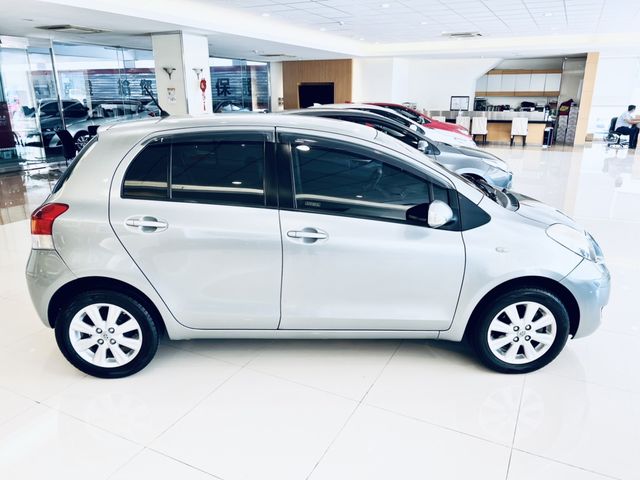 YARIS 1.5  第4張相片