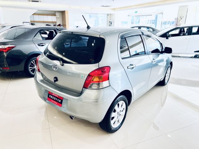YARIS 1.5  第5張相片