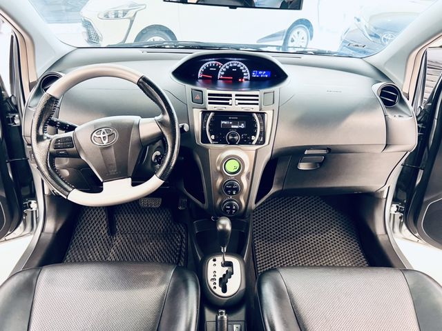 YARIS 1.5  第7張相片